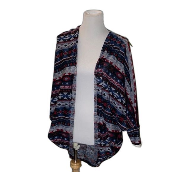 Lush Brand Tribal Knit Sweater Size Small - Picture 1 of 9